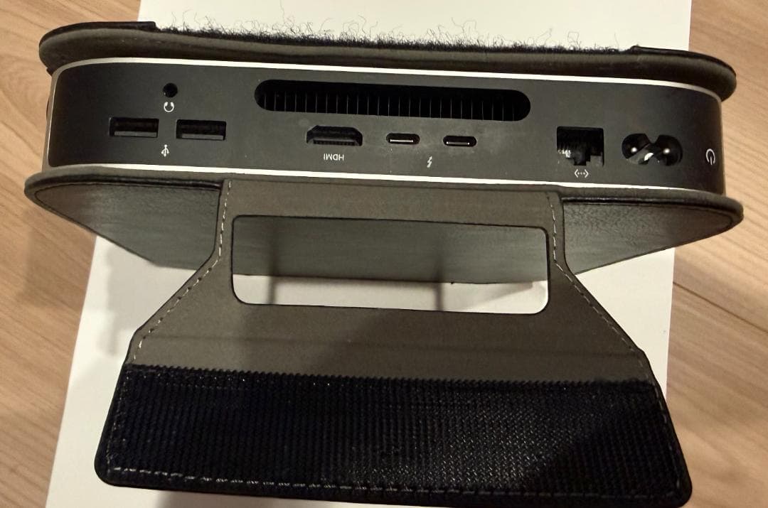 カ*リ様 【特典付き美品】Apple Mac mini 2023 M2 8GB