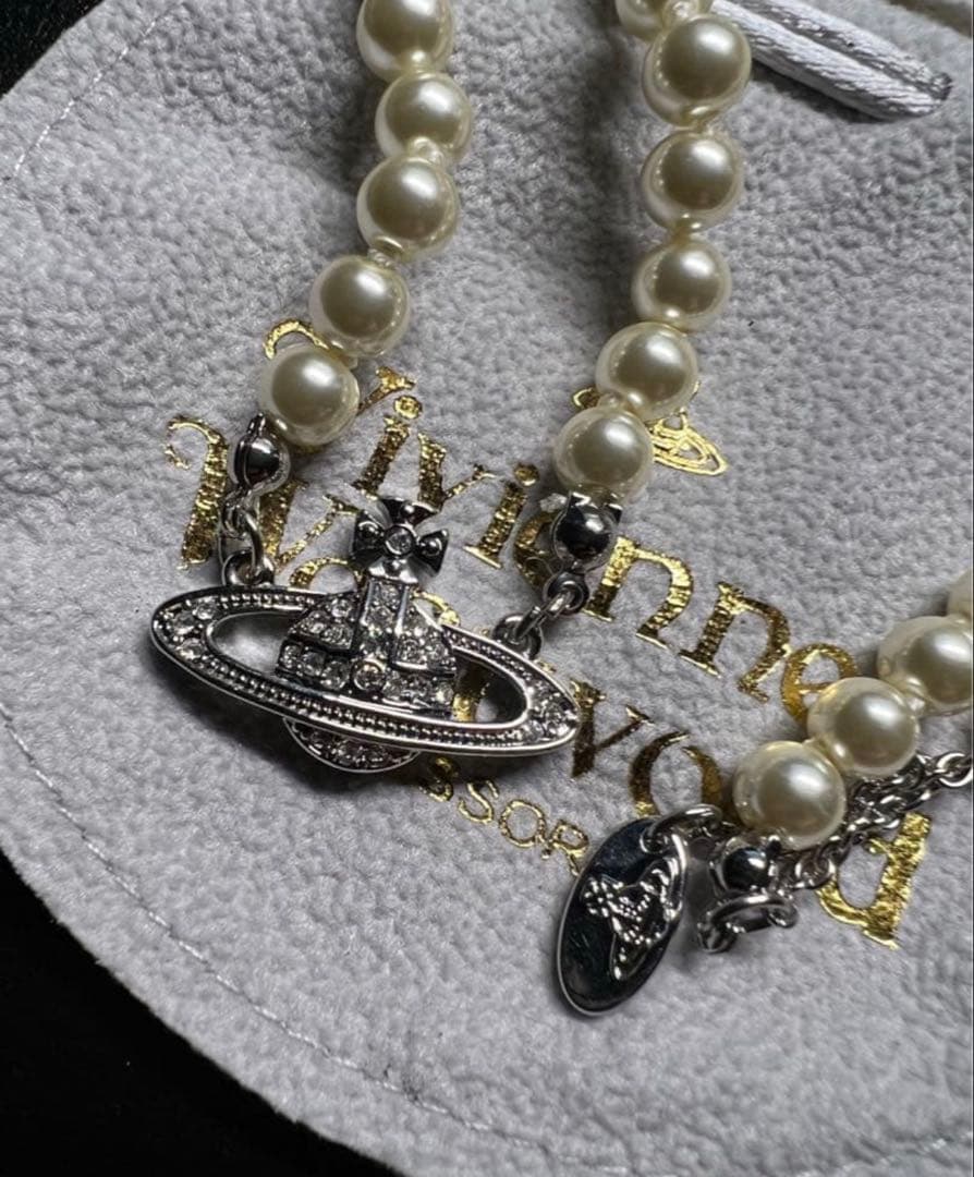 vivienne westwood パールネックレス