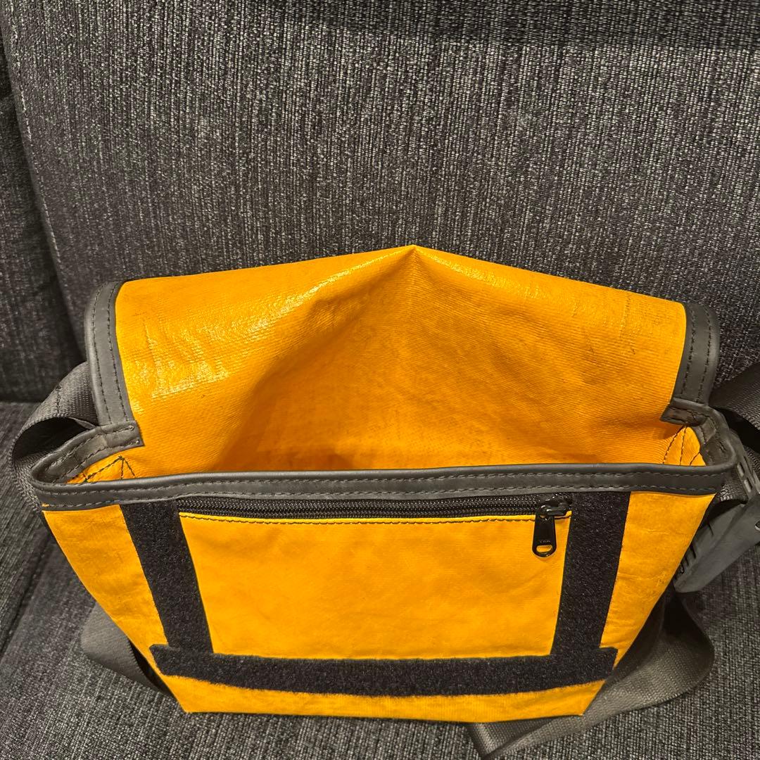 FREITAG フライターグ　イエロー