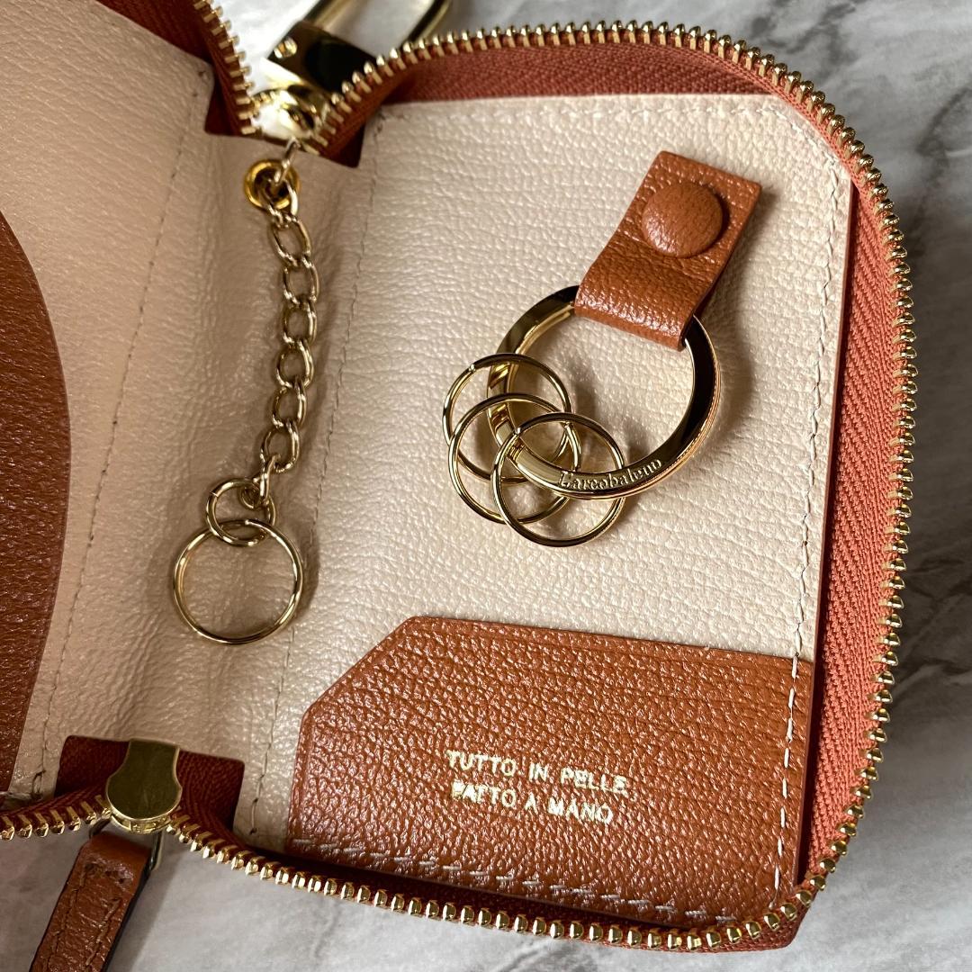 2286【新品 定価2.2万円】ラルコバレーノ★スマートW キーケース★鍵 入れ