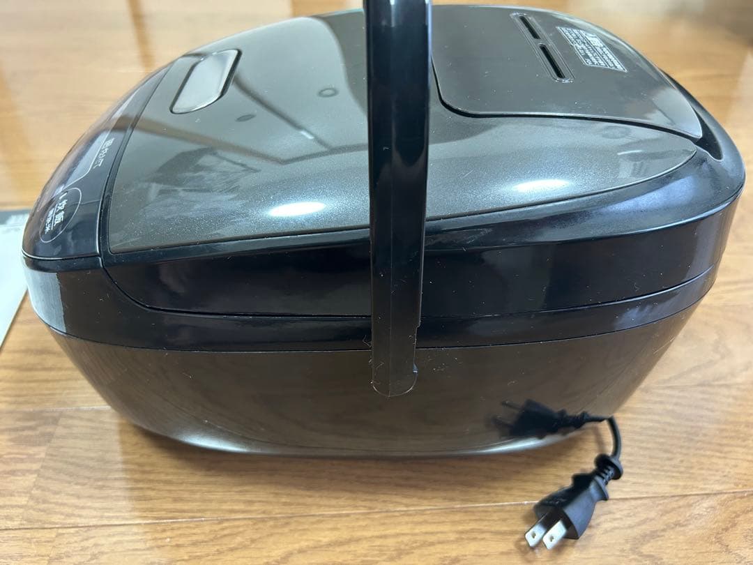 TIGER 土鍋コート釜 圧力IH炊飯器　JPK-H100 2021年製タイガー