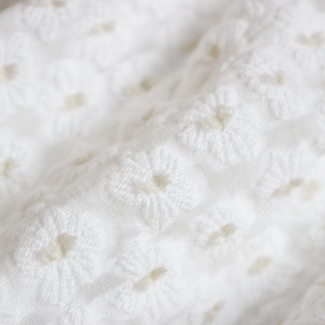 完売品 セブンテン カットジャガードスリーブ スプリング異素材ニット 花柄