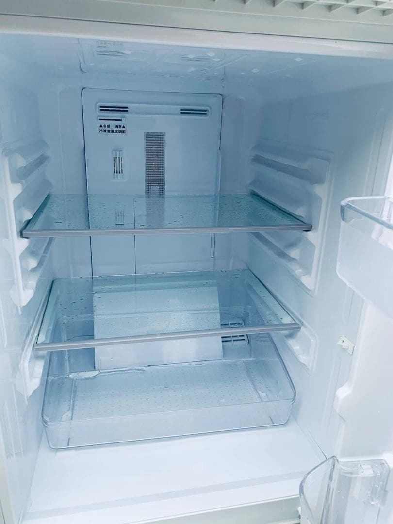 ♦Panasonic ノンフロン冷凍冷蔵庫【2015年製】NR-B147W-S