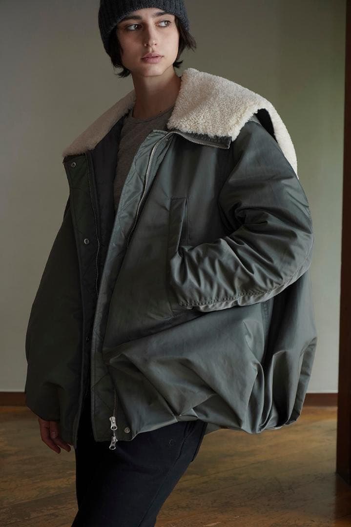 CLANE　BALLOON DESIGN HOODED N3B　カーキ　1