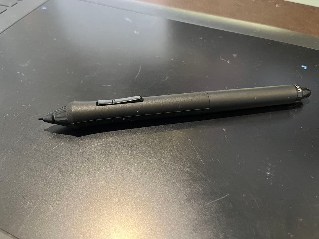 Wacom ペンタブレット PTH-651