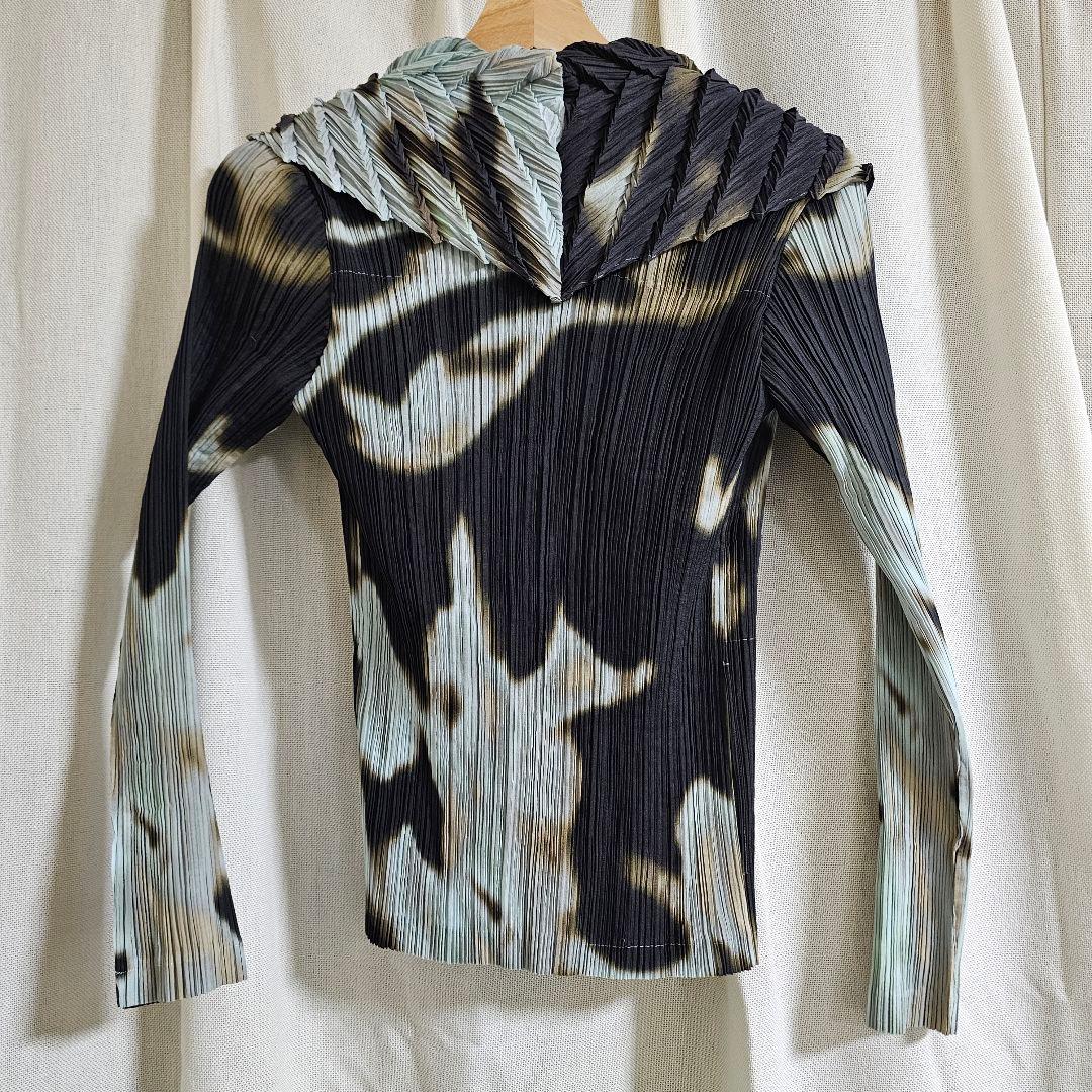 ISSEY MIYAKE FETE　イッセイミヤケ　フェット　プリーツジャケット