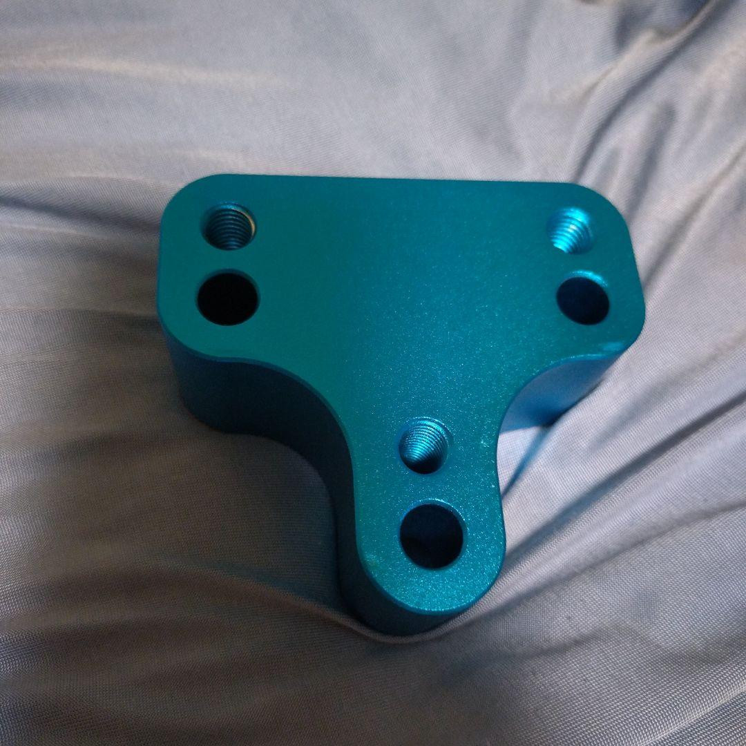 MeganRacing ロールセンターアジャスター　ワーゲン イオス ゴルフ5他