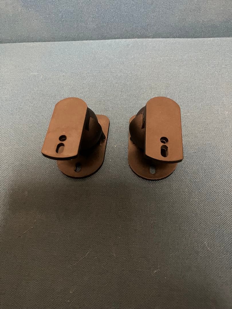 Bose キューブスピーカー　汎用ブラケット付き