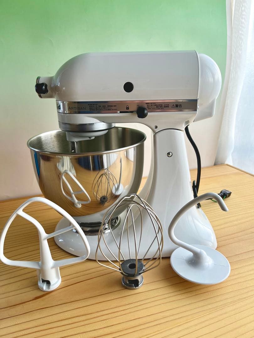 美品　キッチンエイド卓上ミキサー9KSM16