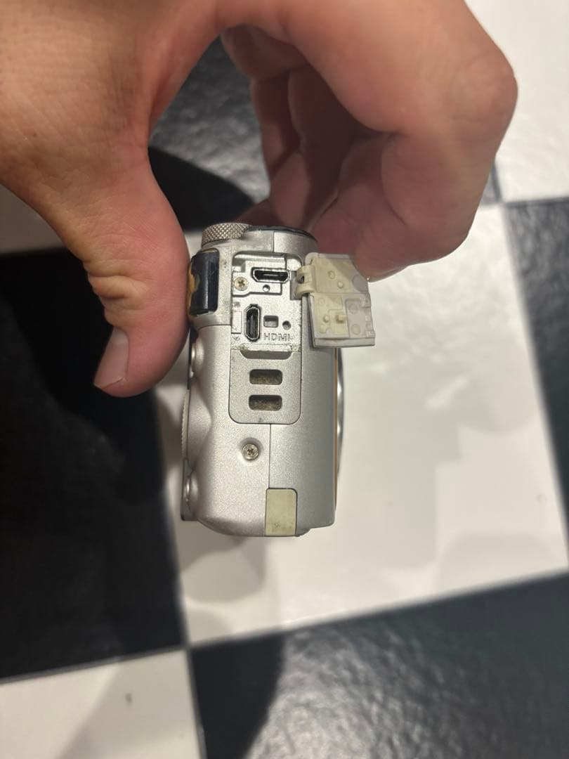 Canon PowerShot SX740 HS 本体　シルバー