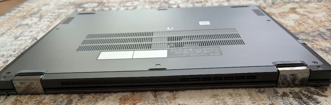 ASUS Chromebook Flip CX5 (CX5601)／Corei3