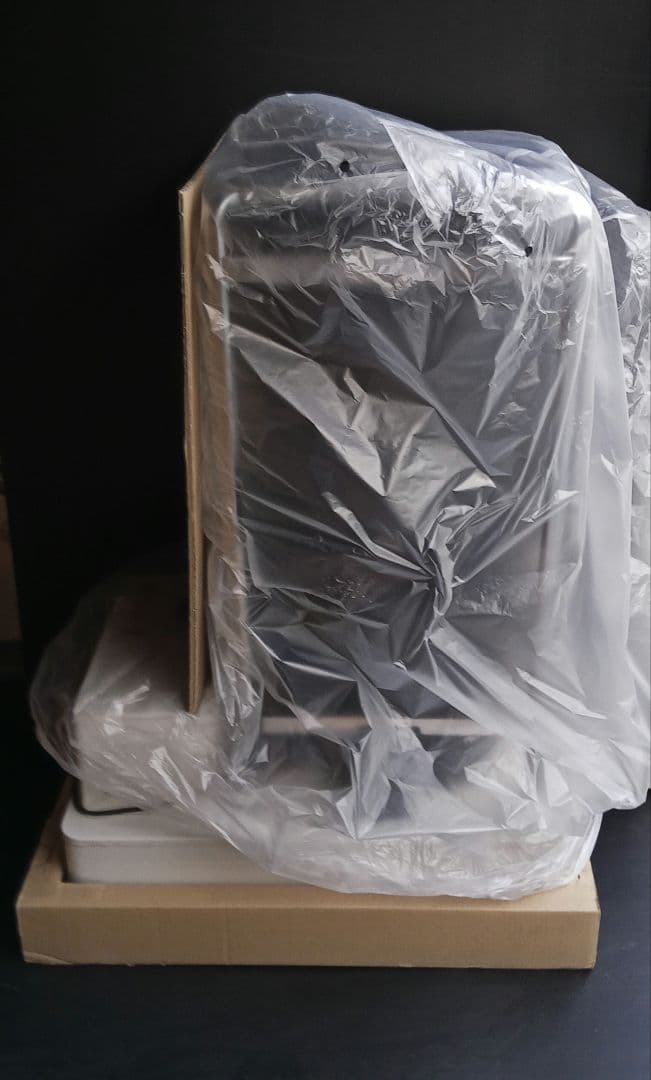 【新品未使用】コロナ SV-200B 半密閉式石油ストーブ