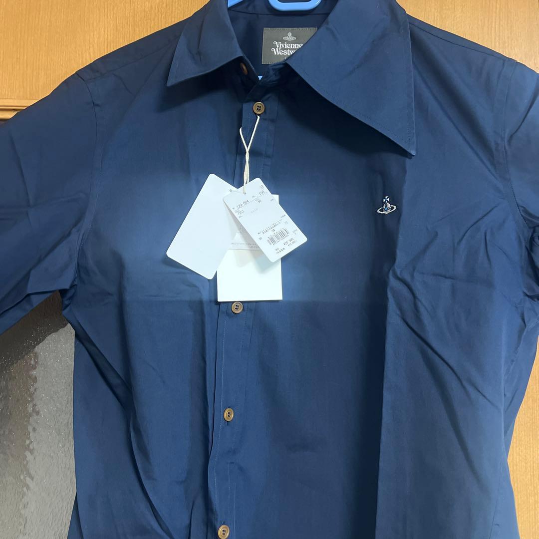 ネイビー 長袖シャツ ボタン式 ロゴ刺繍