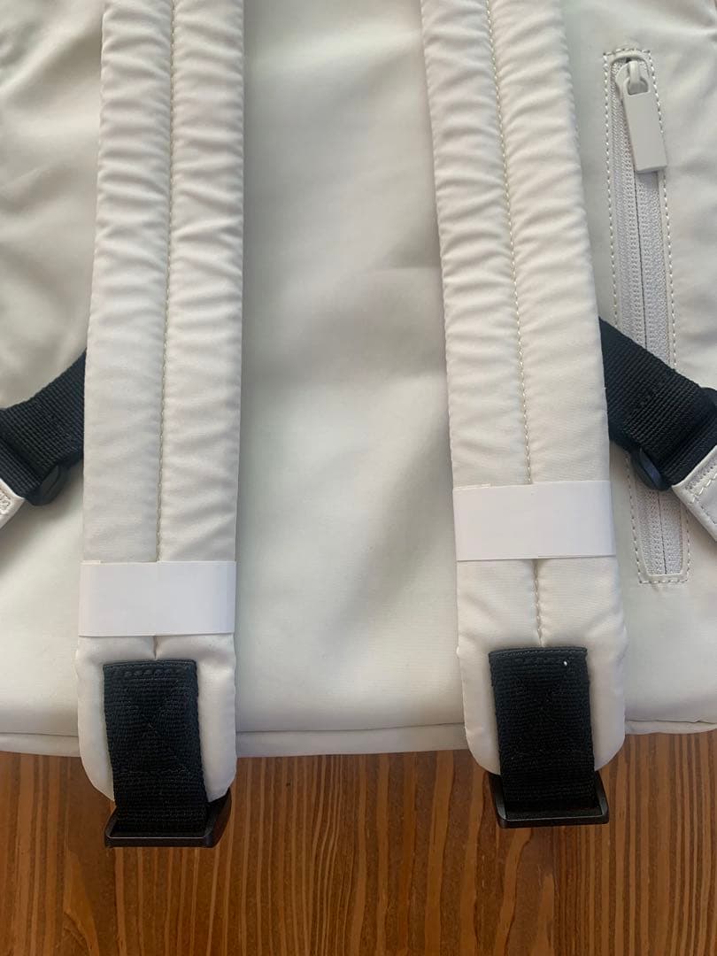 ⭐︎新品未使用⭐︎ emmi エミ ギャザーボディーバックパック