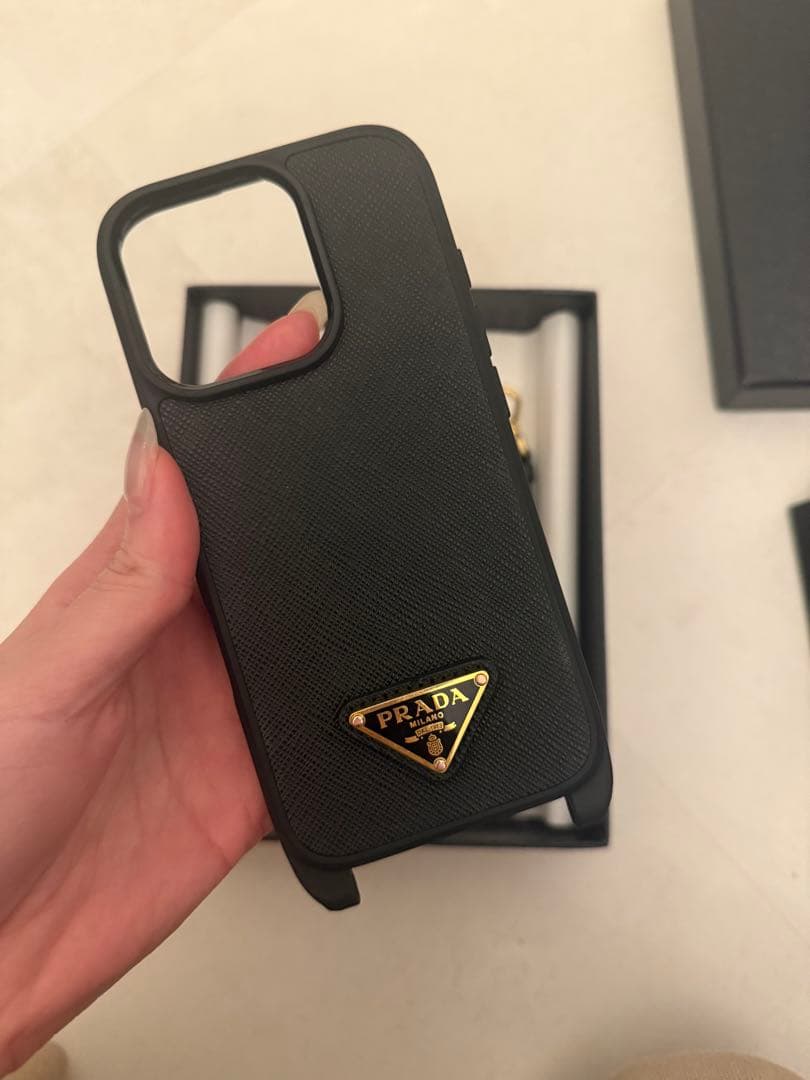 PRADA iPhone16Pro ケース【レシートあり】