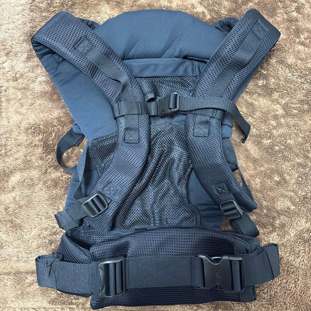 アップリカ ラクリス 抱っこ紐 ブラック