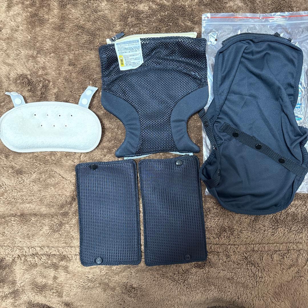 アップリカ ラクリス 抱っこ紐 ブラック