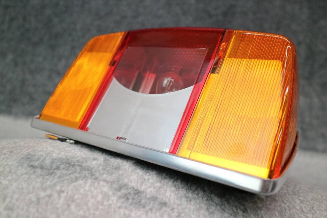 テール　ランプ　ノーマル×銀　ＣＢＸ４００Ｆ/ CBX550F NC07