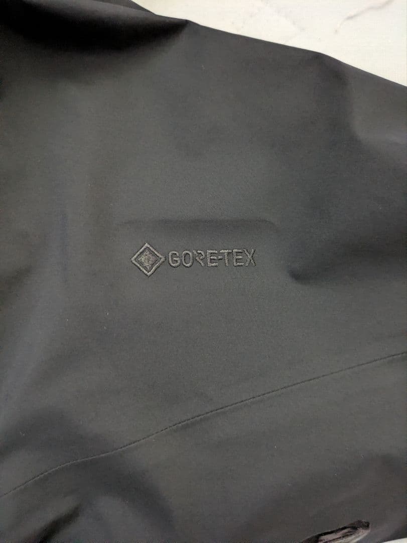 ジャケット・アウター ARC'TERYX BETA LT JACKET M