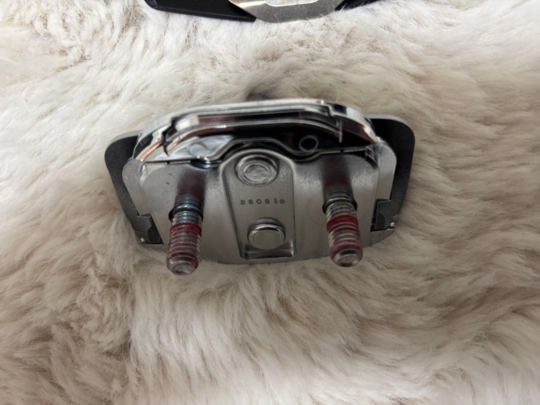 【アイシン】ドアスタビライザー＋取付ボルトセット