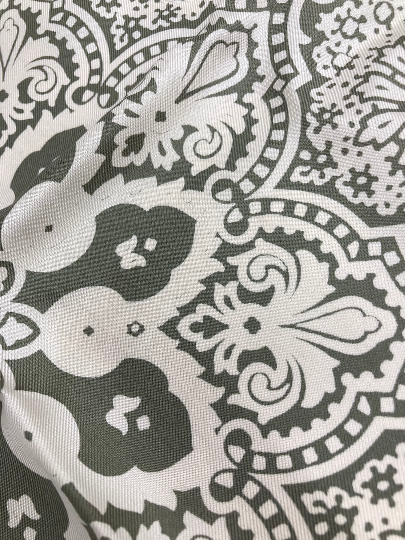 GUCCI シルク ペイズリー柄 ストール