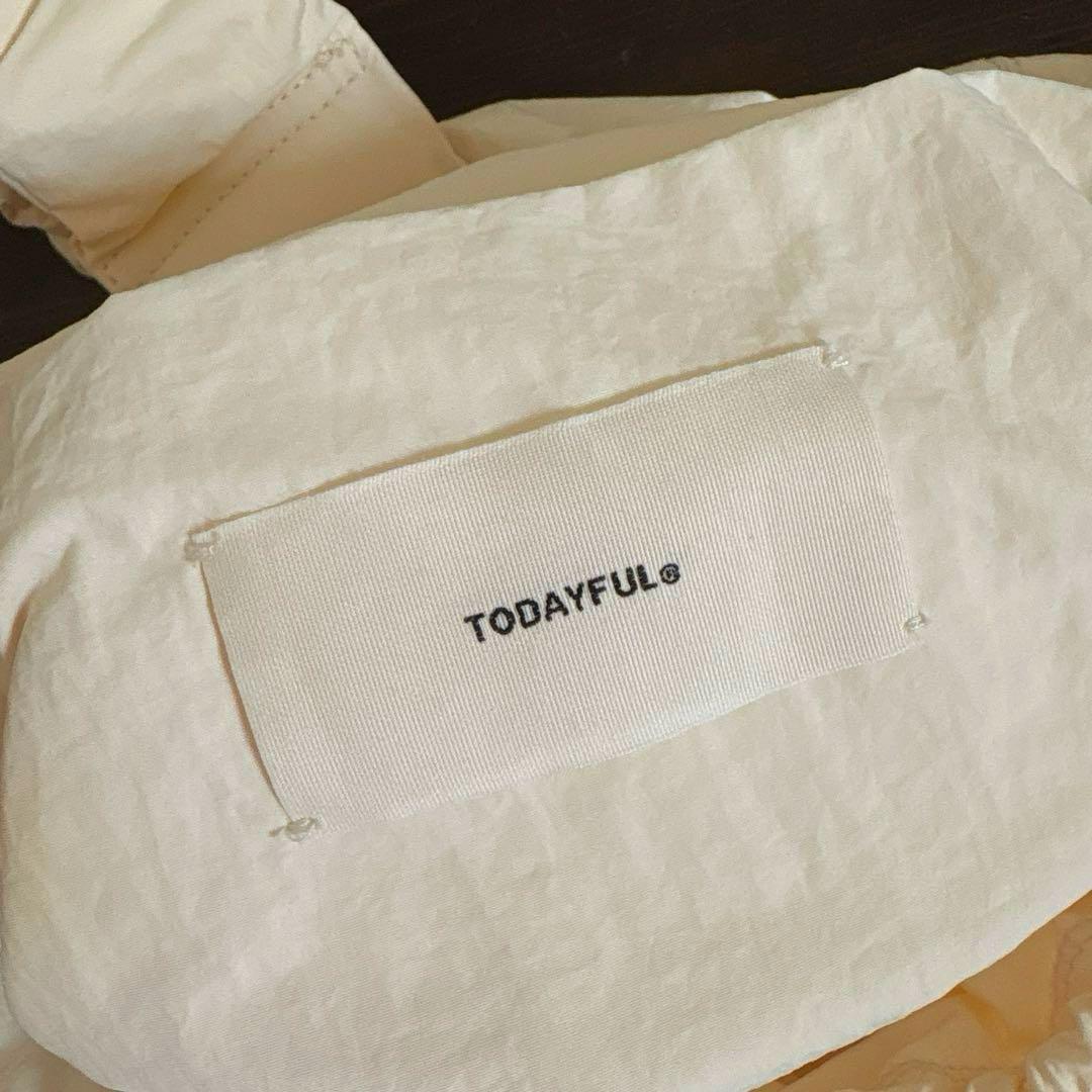 TODAYFUL Nylon Gather Bag ナイロンギャザーバッグ です