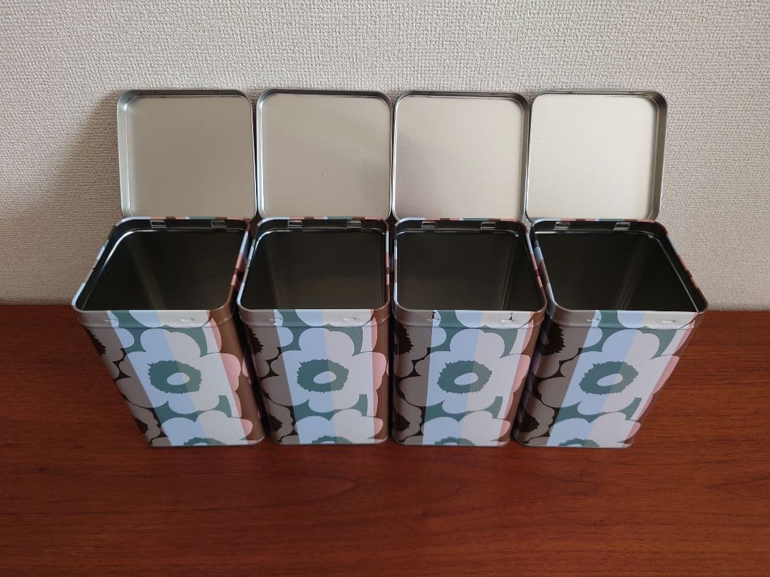 マリメッコ Tin Box 4個セット