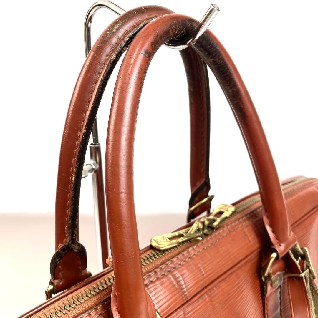 ルイヴィトン　エピ　ポルトドキュマン　ヴォワヤージュ　M59098 ブラウン