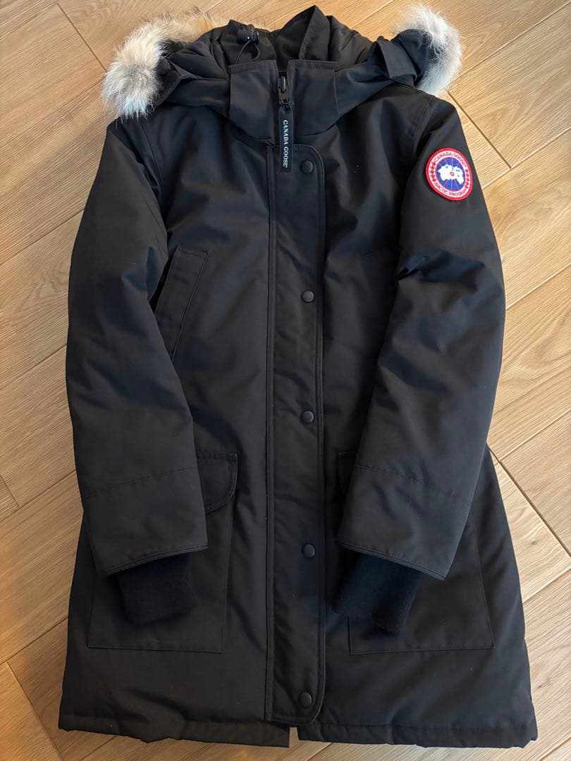(カナダグース)／ブラック／ダウンジャケット／Mサイズ