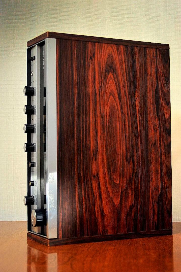 ★ラジオで育ったトランジスター世代に次のオーディオの楽しさをソニーと共に！　♪