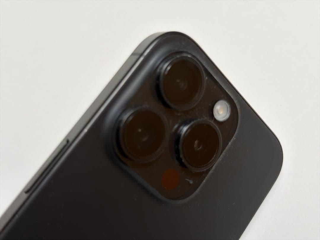 iPhone 15 Pro 1TB ブラック SIMフリー バッテリー90%