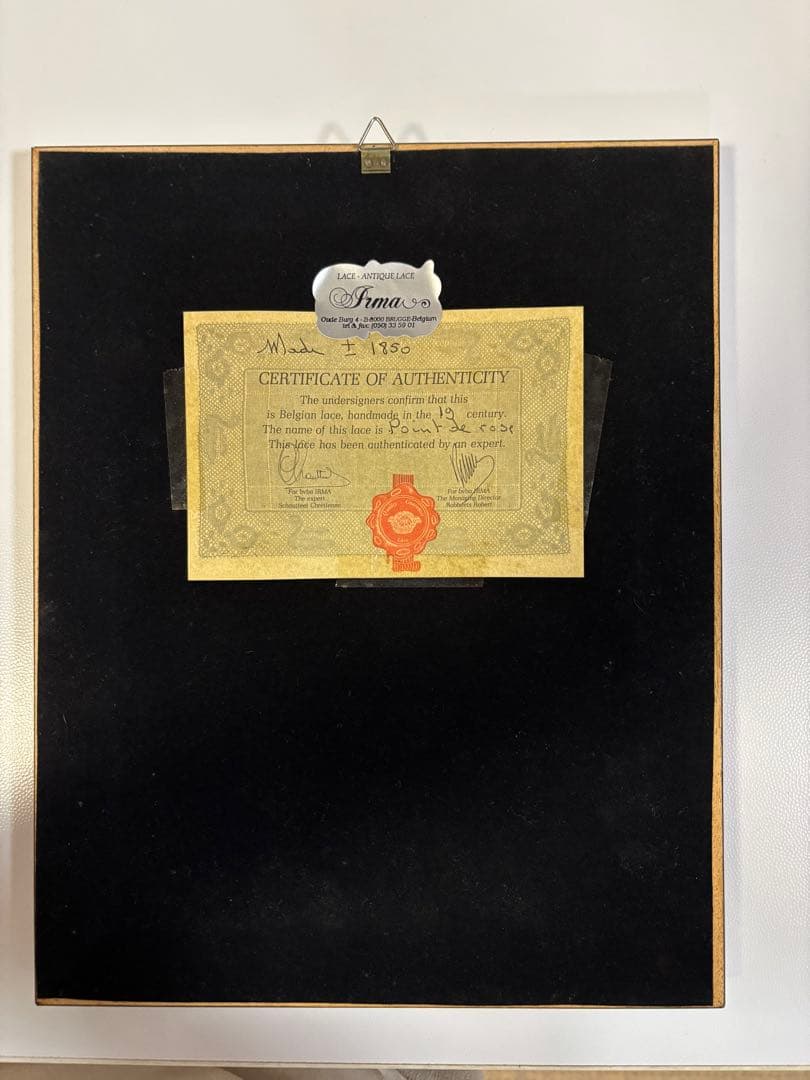 薔薇のアンティークレース　ベルギー