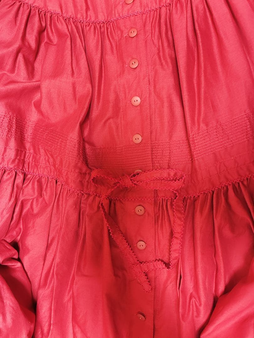 カネコイサオ　ロングスカート　赤