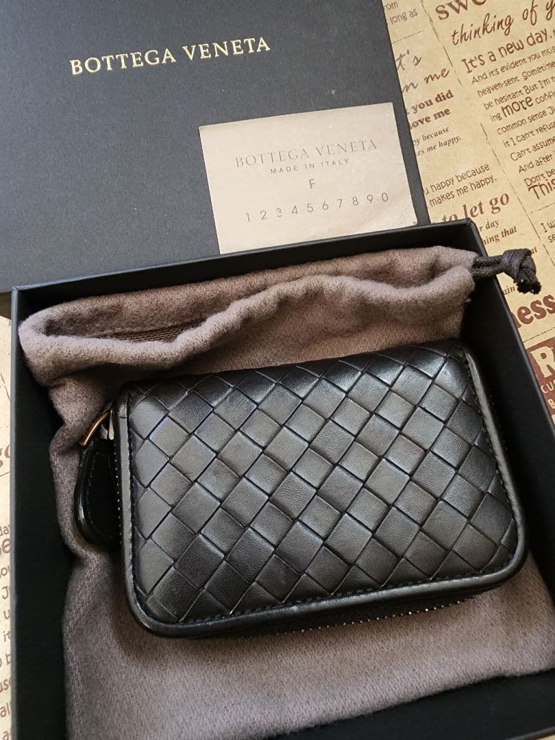 とても綺麗　ボッテガヴェネタ　編み込み　ケース　小銭入れ
