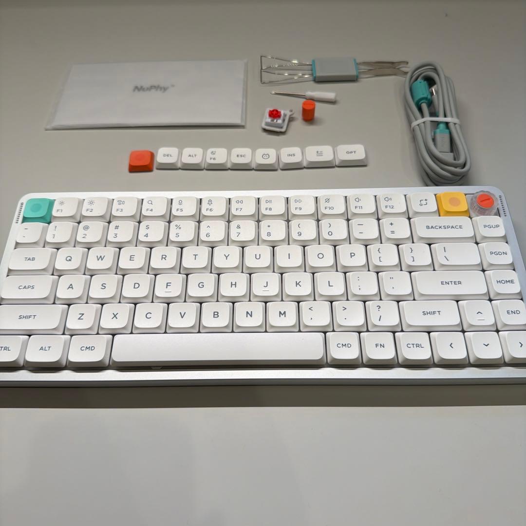 NuPhy AIR75 V3 ワイヤレスメカニカルキーボードホワイト