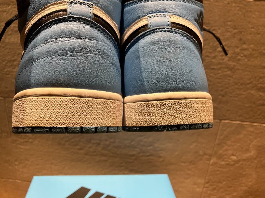 【美品】Air Jordan 1 High OG \"UNC Toe\"