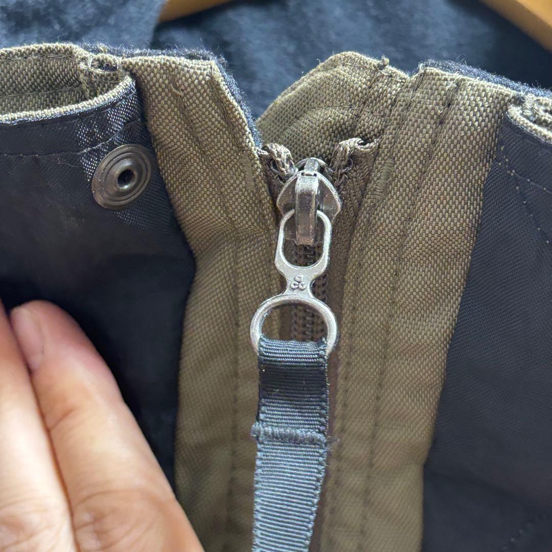 90s NIKE acg ナイロンジャケット オリーブ色 厚手　冬コーデ