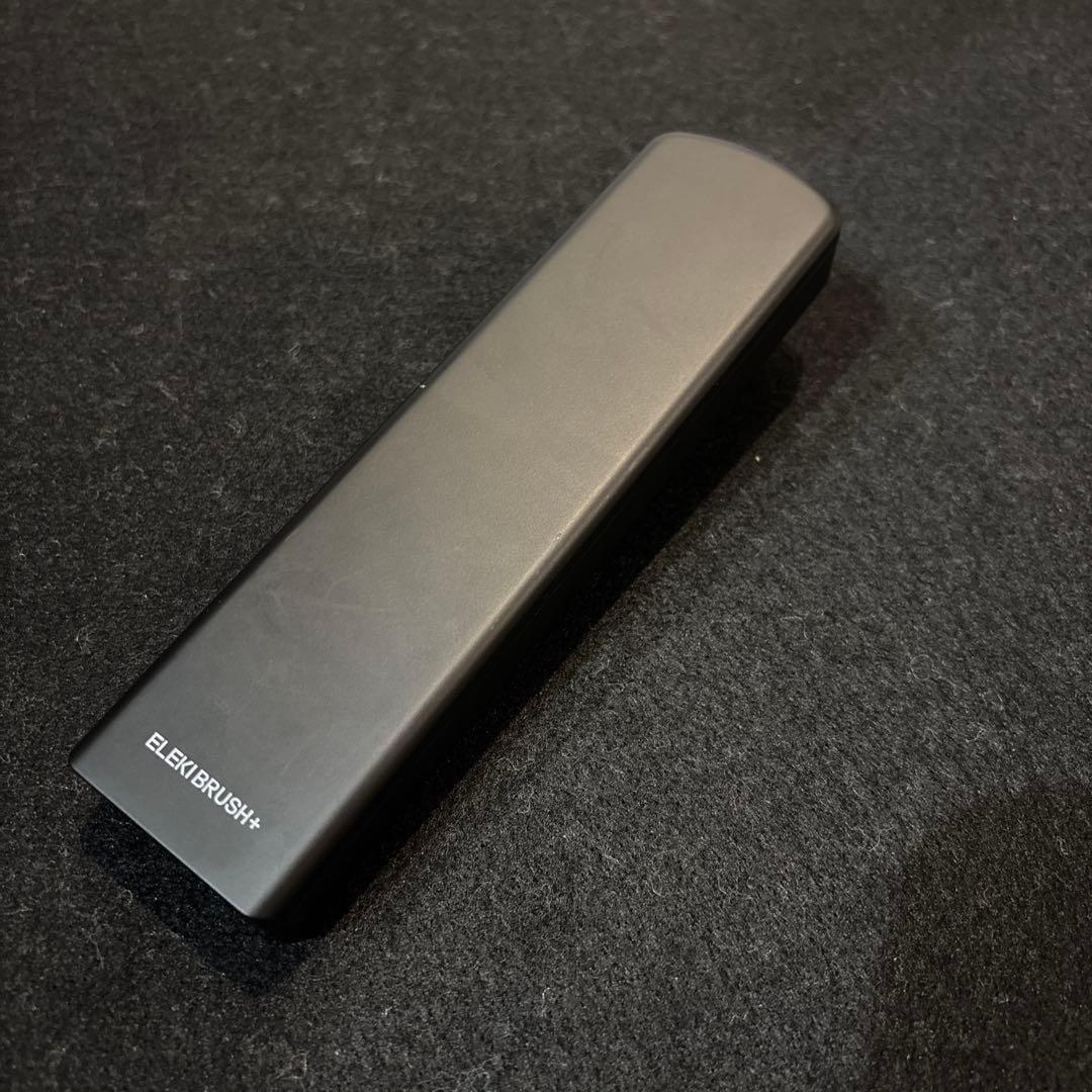ク*ラ様 ブライト エレキブラシ+ 頭皮ケア ELEKI BRUSH+