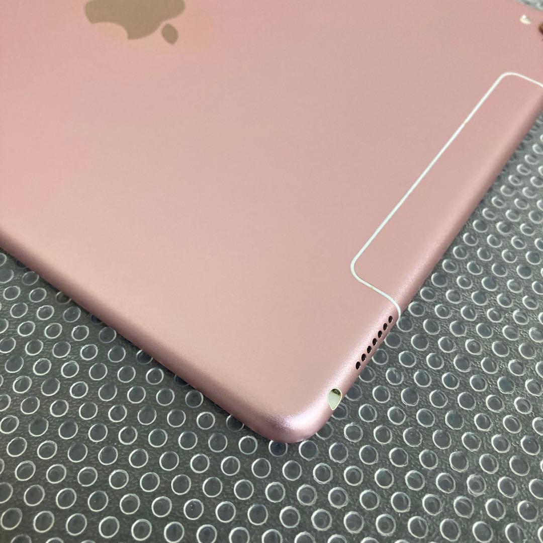 752 電池良好☆iPad Pro 32GB 9.7インチ SIMフリー☆