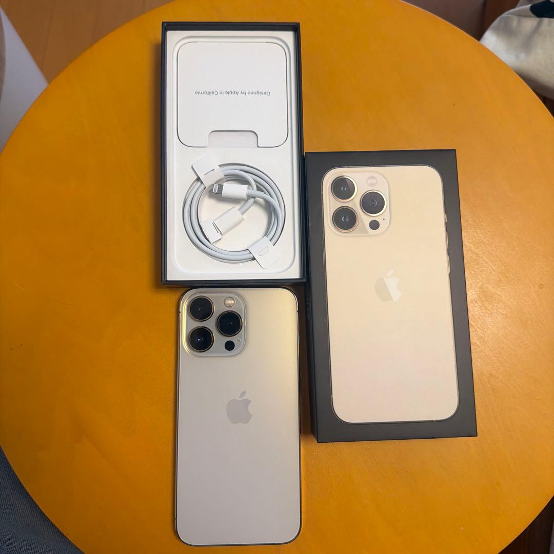 iPhone 13 Pro 256GB ゴールド バッテリー100% 本体 美品