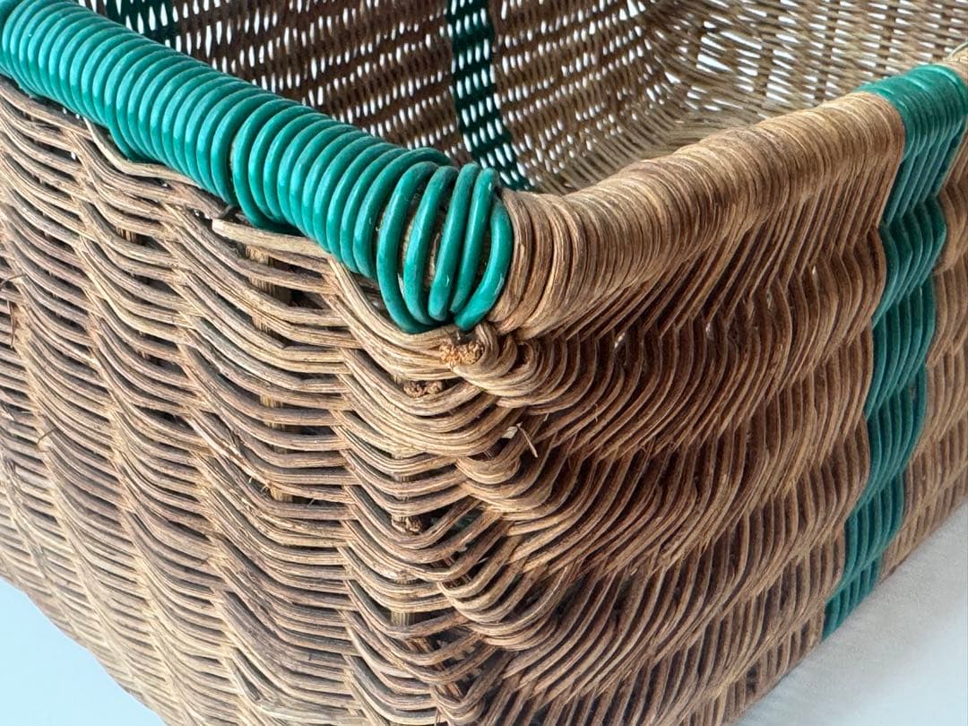 イギリス ヴィンテージ バスケット 籐 カゴ 古道具