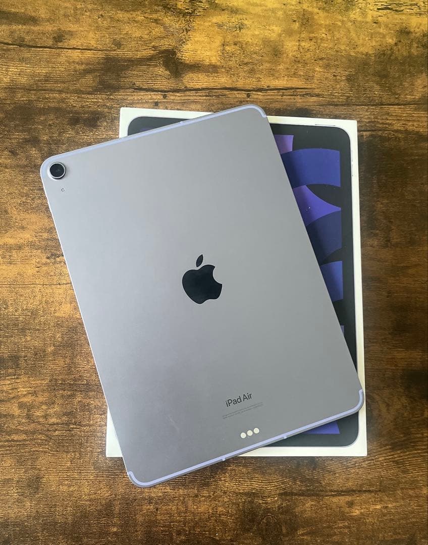 iPad Air-第5世代- WiFiモデル 容量256GB パープル