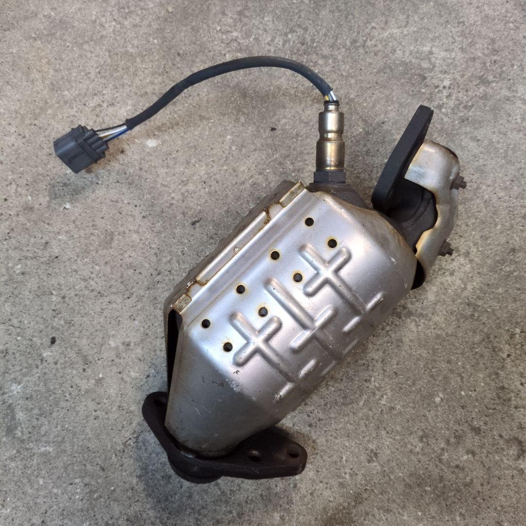 佑*護様 中身綺麗　ワゴンR　スティングレーターボ　MH23S　触媒　チェックラ