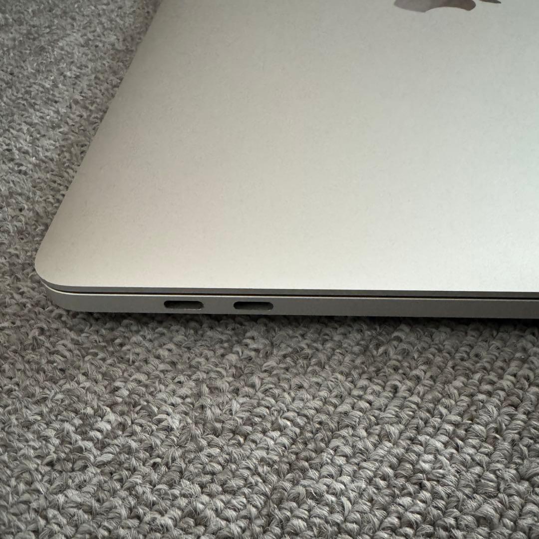 MacBook Pro 13インチ SSD1TB 16GBメモリ 美品