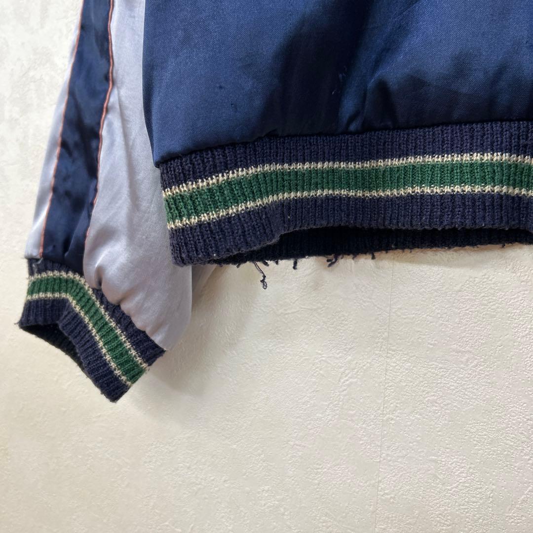 テーラー東洋　スカジャン スカル 鷹 刺繍 　ヴィンテージ　Lサイズ