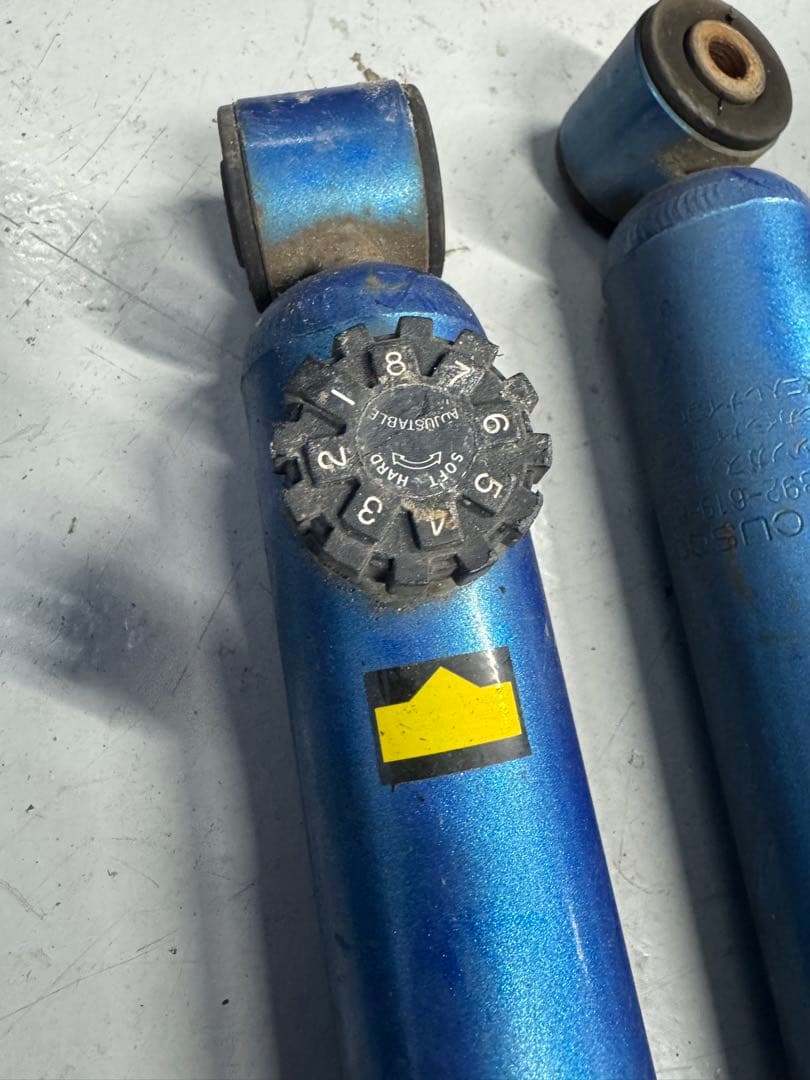 RK5ステップワゴン外し　KYB車高調　サスペンションキット