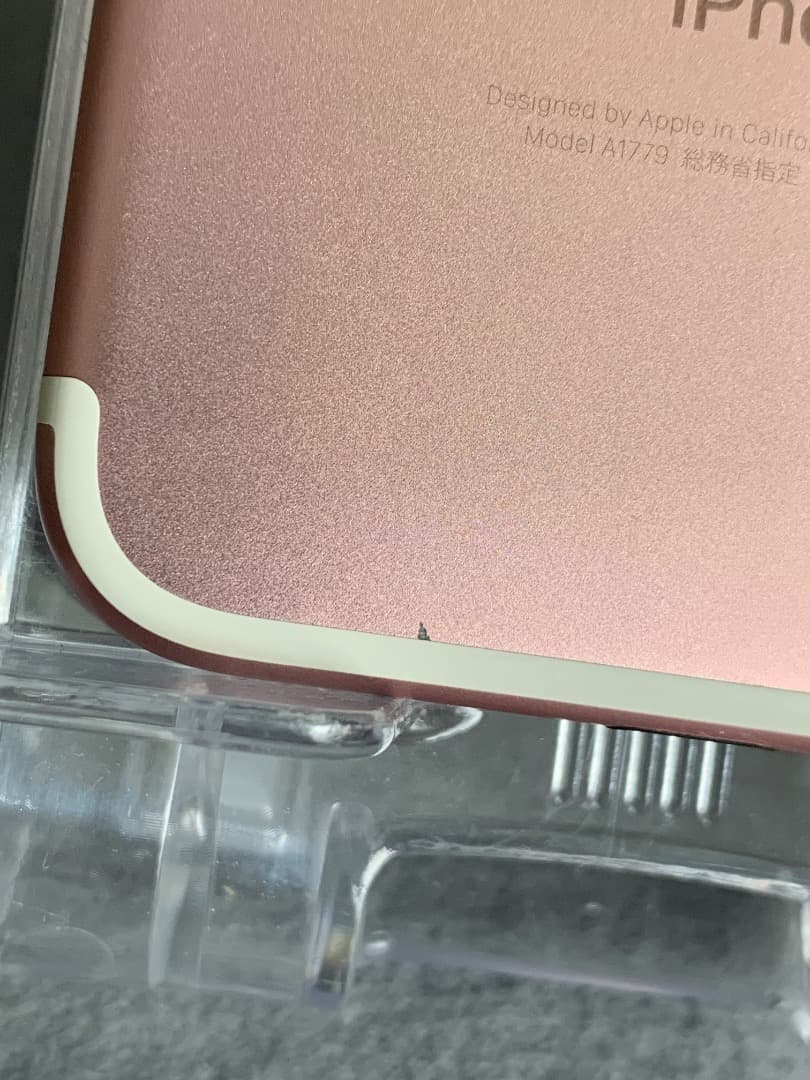 美品　国内版　SIMフリー　iPhone7 128GB ローズゴールド色