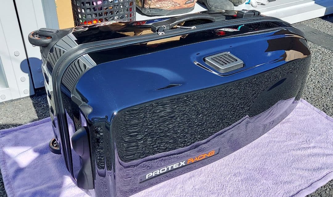 新品未使用 プロテック レーシングR2 キャリーバッグ 容量79L