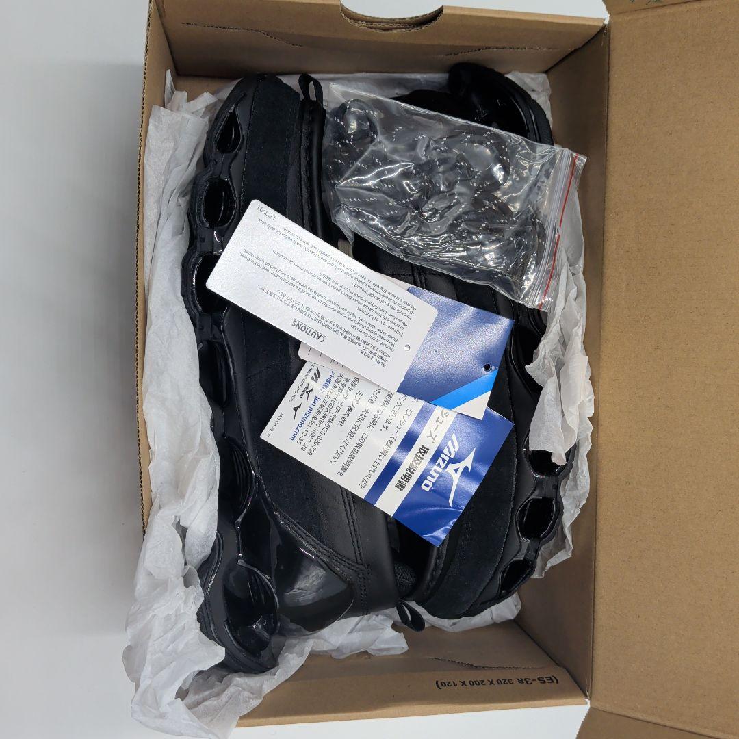 ブラック ローカット スニーカー