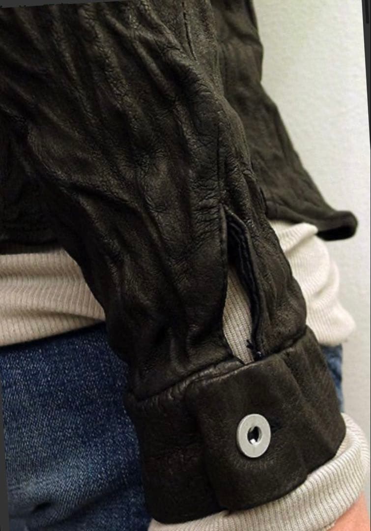 清春さん着用同型S'exprimer レザーシャツ